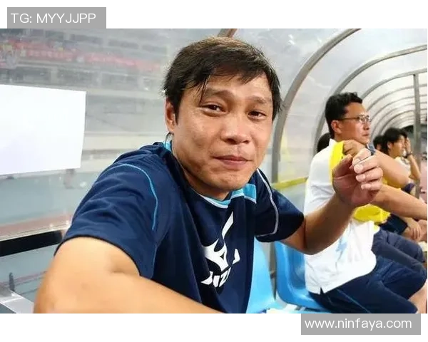 范志毅的足球生涯与成就全景解析及精彩瞬间图片展示